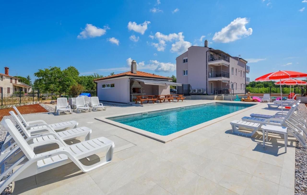 Apartmani Lucija Poreč Dış mekan fotoğraf