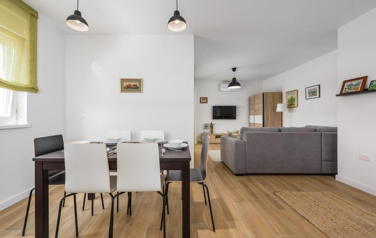 Apartmani Lucija Poreč Dış mekan fotoğraf