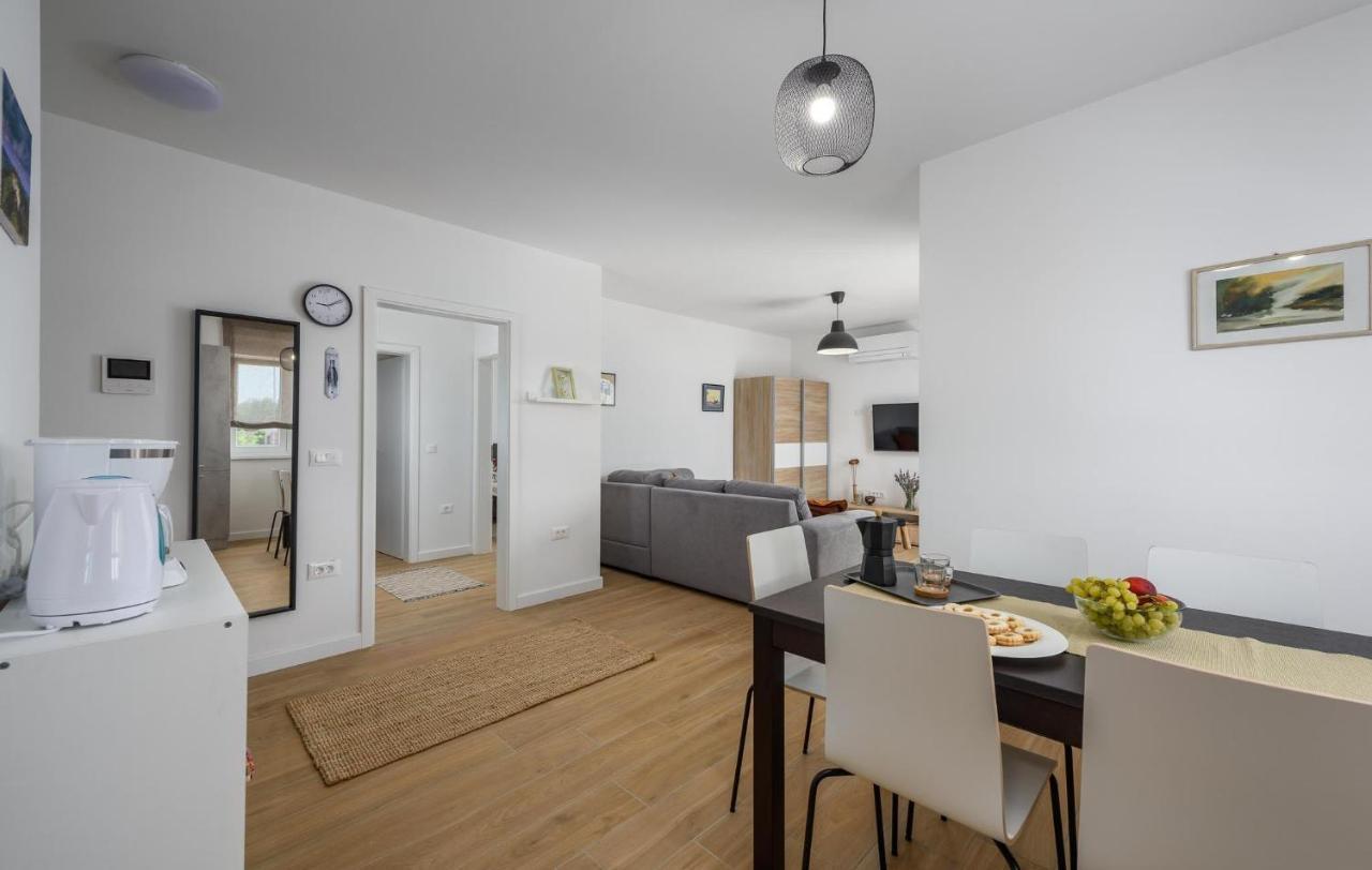 Apartmani Lucija Poreč Dış mekan fotoğraf